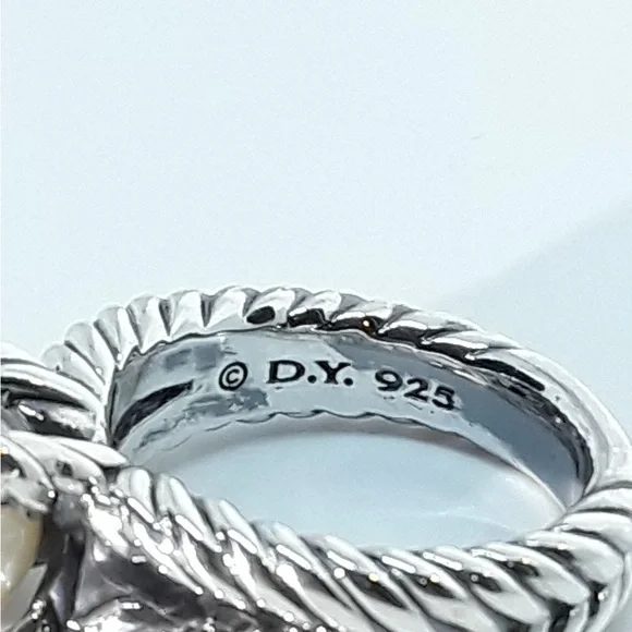 David Yurman Sterling Silver Pearl Ring - Picture 5 of 7